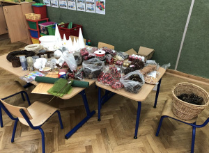 Dekoracje i stroiki na Festyn Bożonarodzeniowy