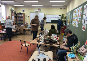 przygotowywanie dekoracji świątecznych 5