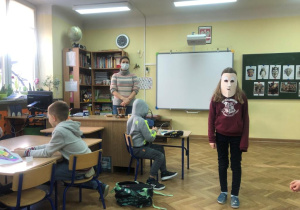 as zajęć o afrykańskich maskach_31