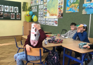 as zajęć o afrykańskich maskach_40