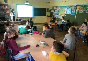 dzieci podczas zajęć o Albrechcie Durerze_3