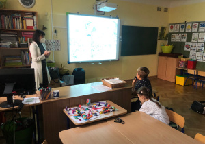 dzieci podczas zajęć o Albrechcie Durerze_4