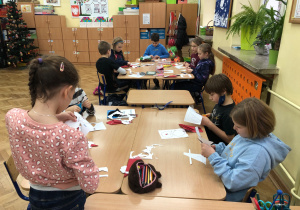 warsztaty przyrodnicze o roślinach Bożego Narodzenia_32