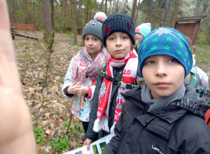 Klasy 2a i 3b na wycieczce w Powsinie