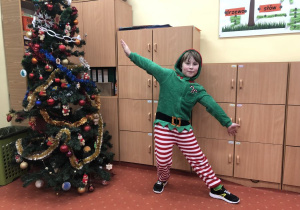 dziecko w stroju karnawałowym 5