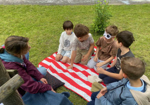 dzieci podczas pikniku czytelniczego_20