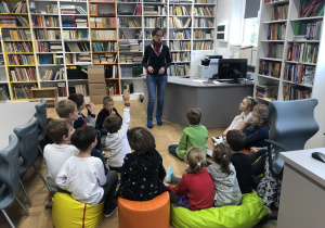 1b na lekcji bibiliotecznej_3