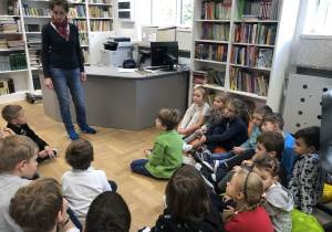 1b na lekcji bibiliotecznej_4