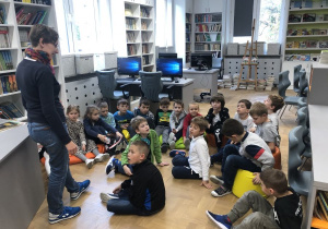 1b na lekcji bibiliotecznej_12