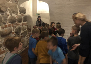 dzieci podczas zajęć plastycznych 6