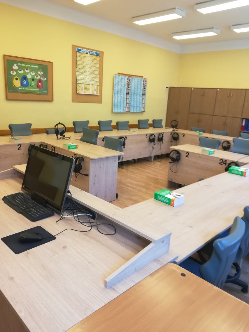 pracownia językowa w SP1