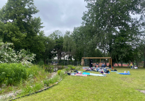 dzieci podczas pikniku czytelniczego_27