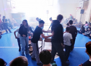 Zabawa andrzejkowa w klasach 4-8 - fotoreportaż