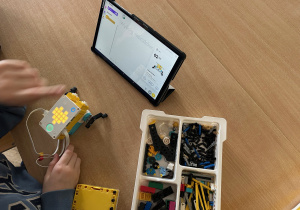 warsztaty robotyczne z dinozaurami_5