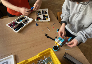 warsztaty robotyczne z dinozaurami_7