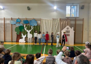 przedstawienie dla przedszkolaków i uczniów_2