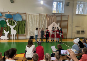 przedstawienie dla przedszkolaków i uczniów_7
