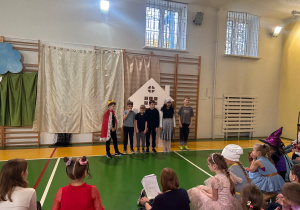 przedstawienie dla przedszkolaków i uczniów_10