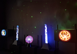 uczniowie podczas warsztatów w Kosmoparku_3