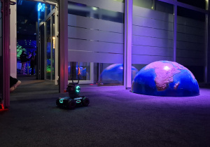 uczniowie podczas warsztatów w Kosmoparku_4