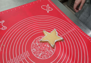 uczniowie podczas wizyty w szkole gastronomicznej_1