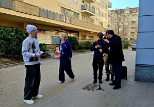 uczniowie podczas warsztatów_4