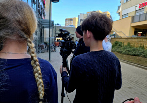 uczniowie podczas warsztatów_5